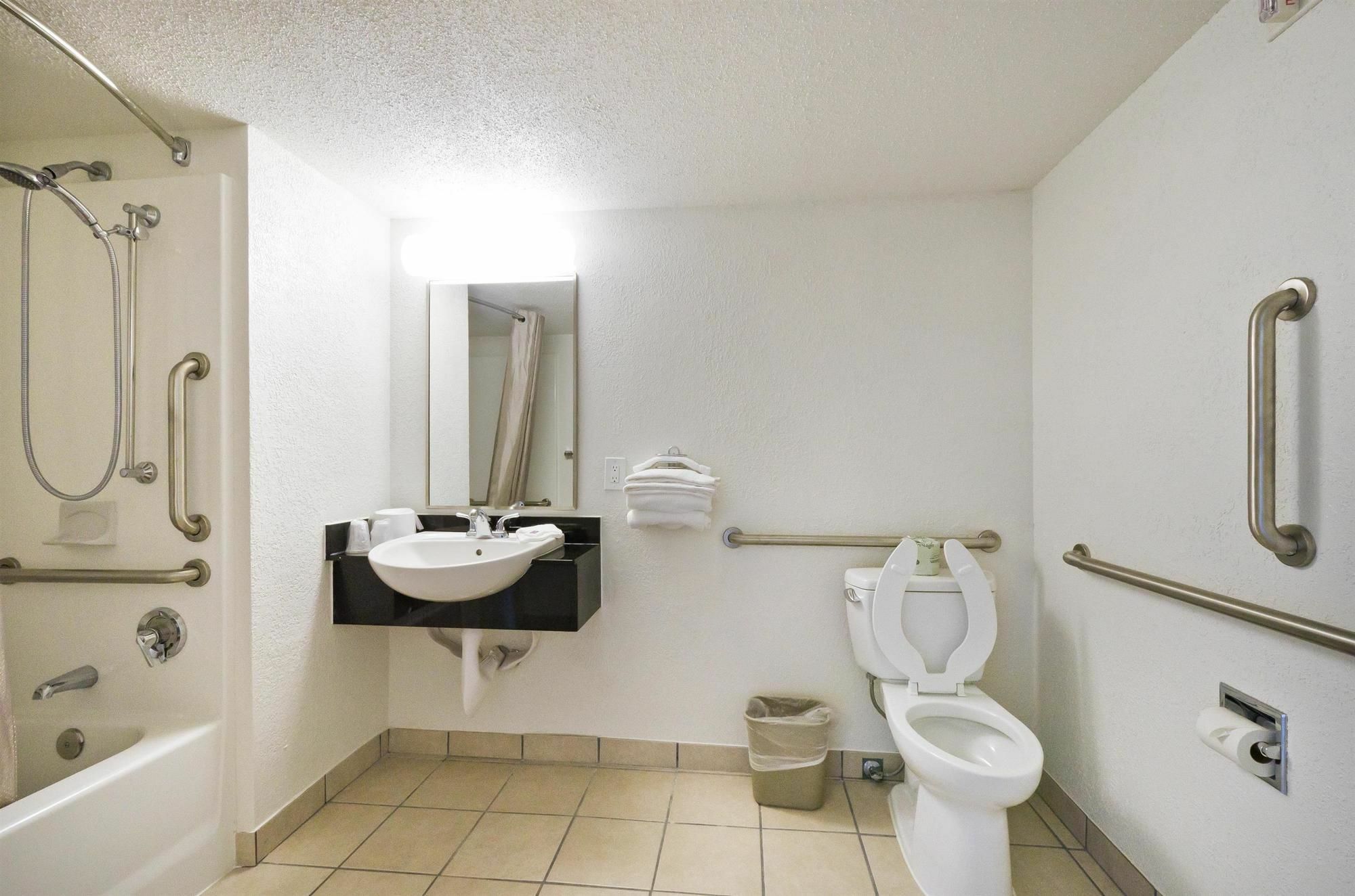 Motel 6-Springfield, Dc - Washington Southwest Экстерьер фото